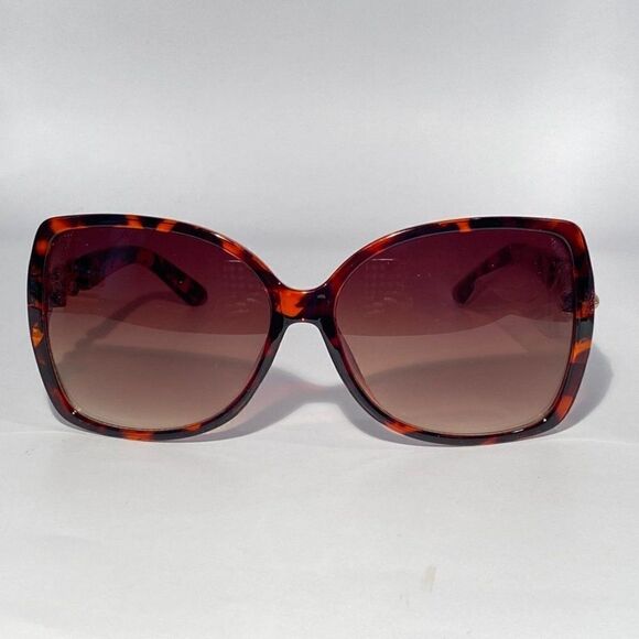 Oversize Tortoise Sunglasses With Silver Detail on Arm New main image 14